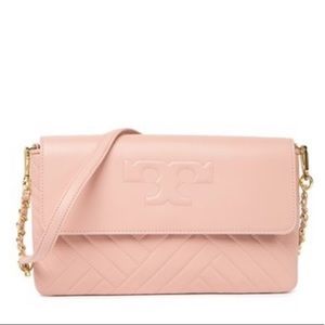 NWT Tory Burch Alexa clutch in dark pink quartz